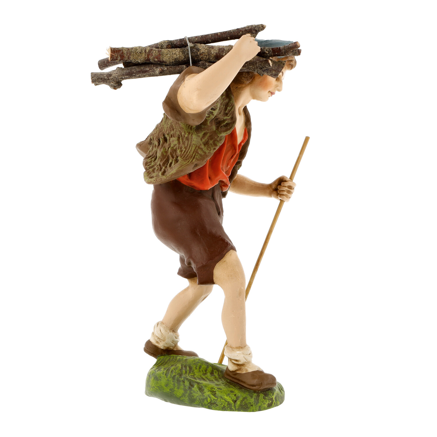 Figur Holzträger trägt Holz und Stab auf Sockel