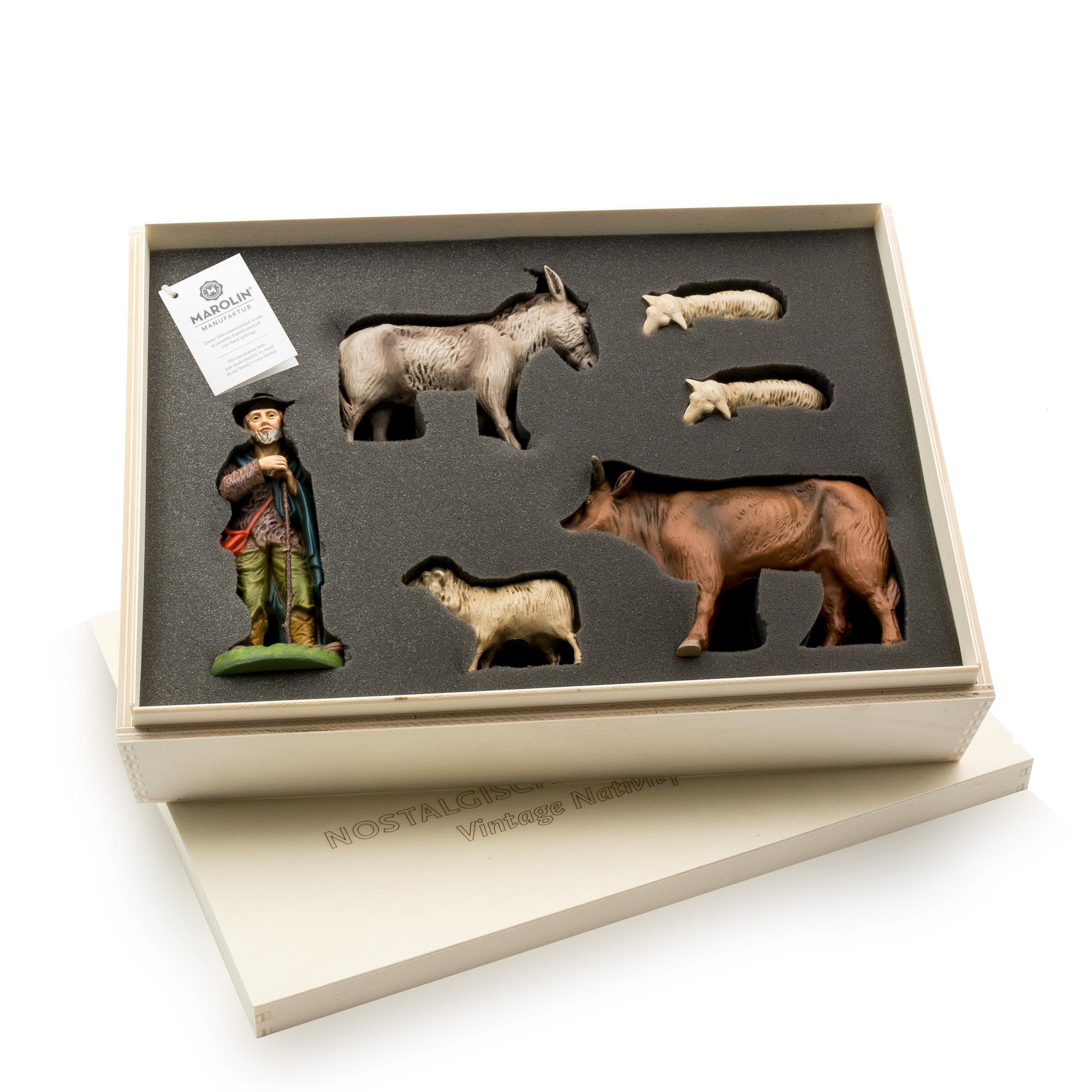 Nostalgische Krippenfiguren mit Tieren im Schaumstofffach