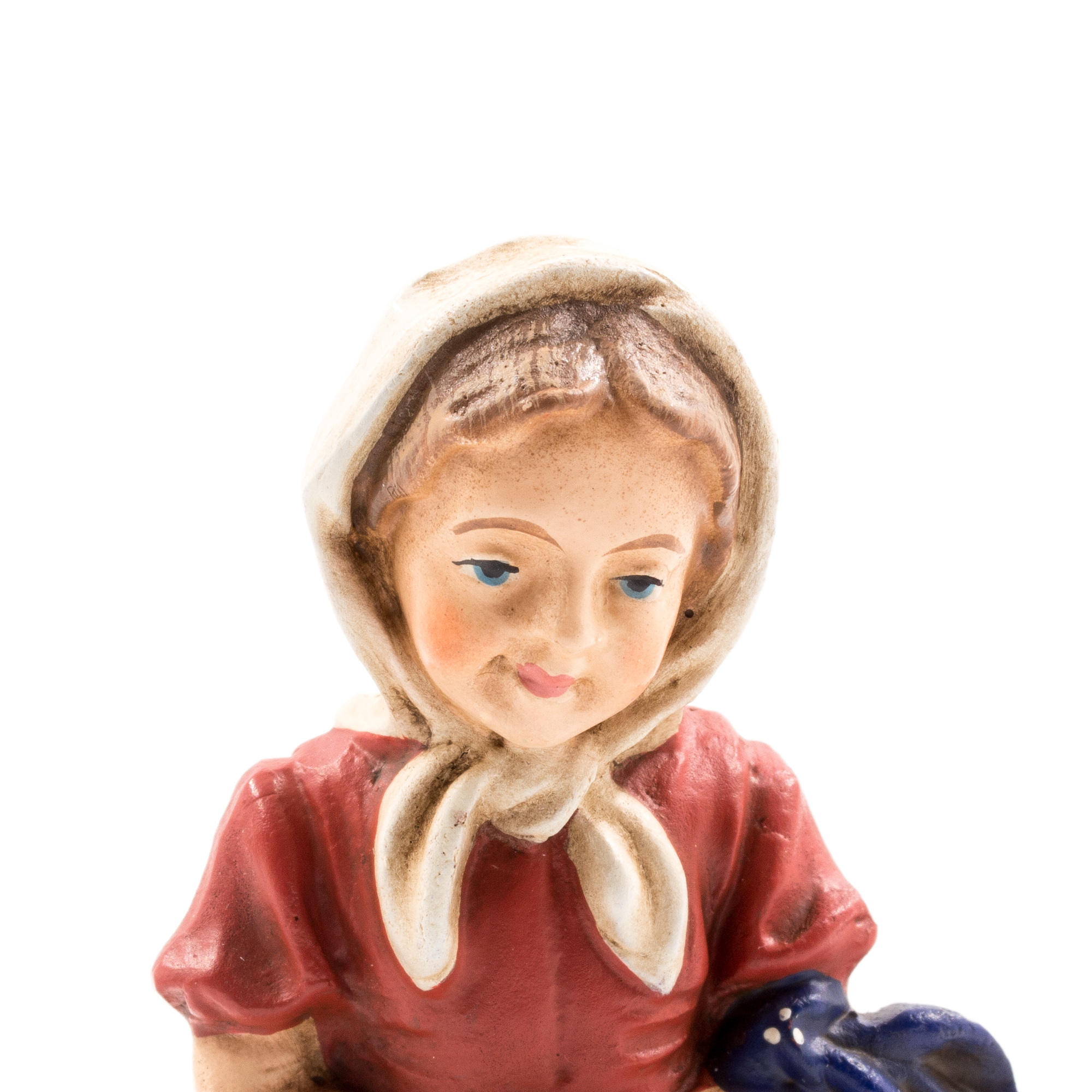 Keramikfigur Mädchen mit Kopftuch in roter Bluse