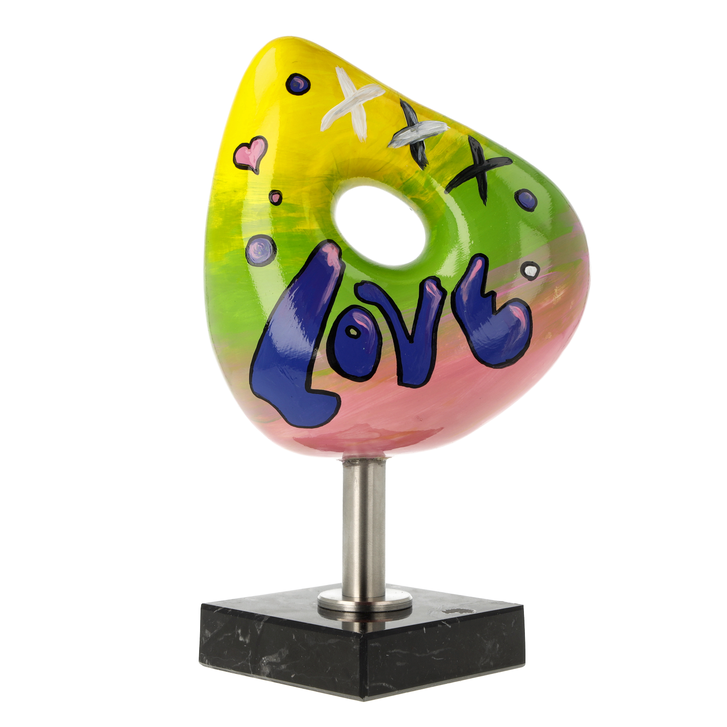Farbenfrohe Pop-Art Skulptur mit LOVE, auf schwarzem Sockel