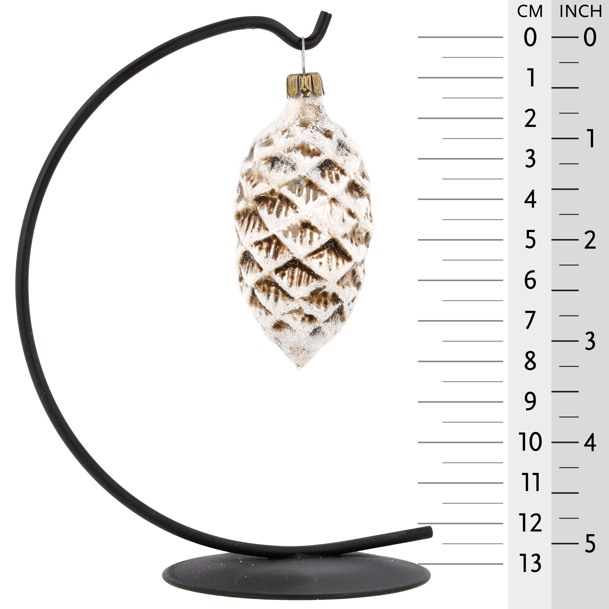 Schneebestäubter Glas-Tannenzapfen als Baumschmuck