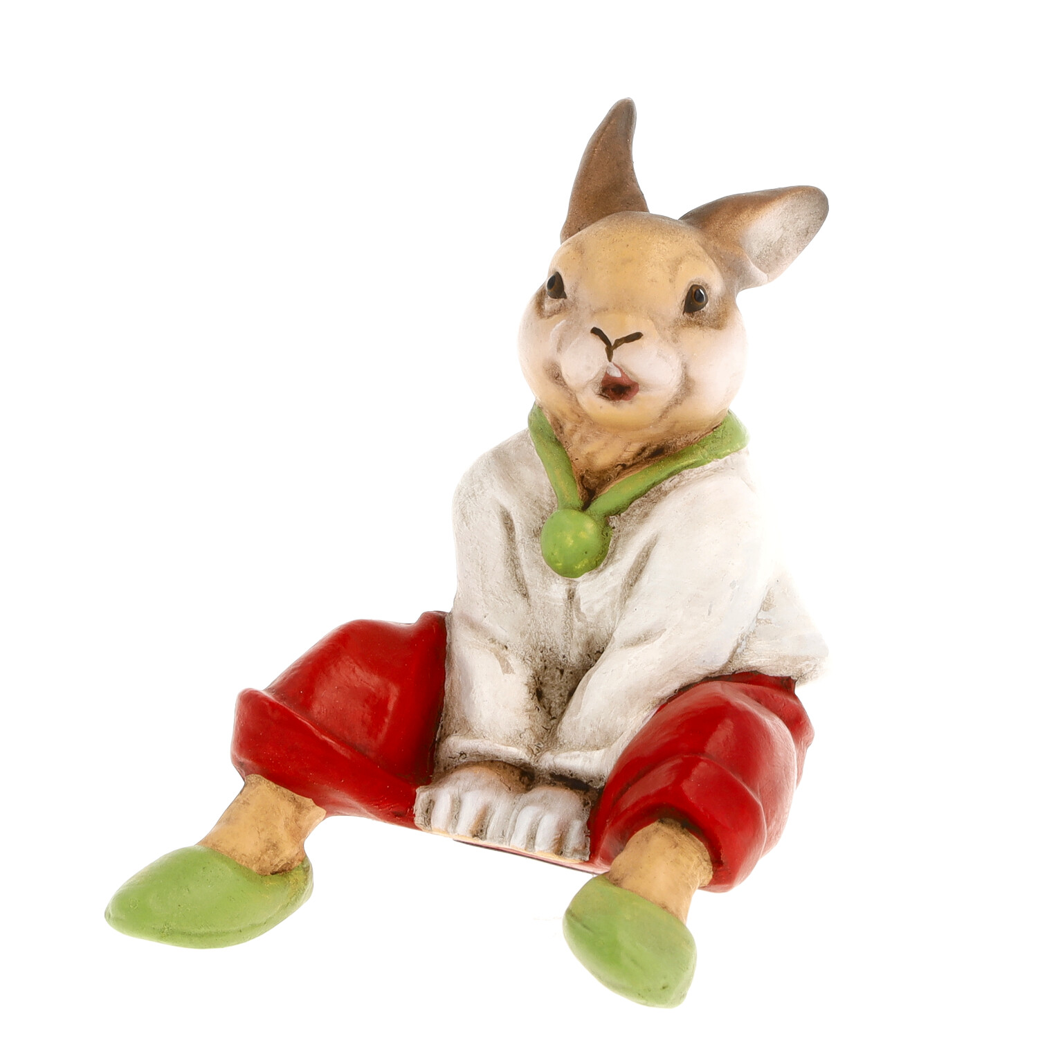 Deko-Hasenfigur sitzend mit roter Hose und grünen Schuhen